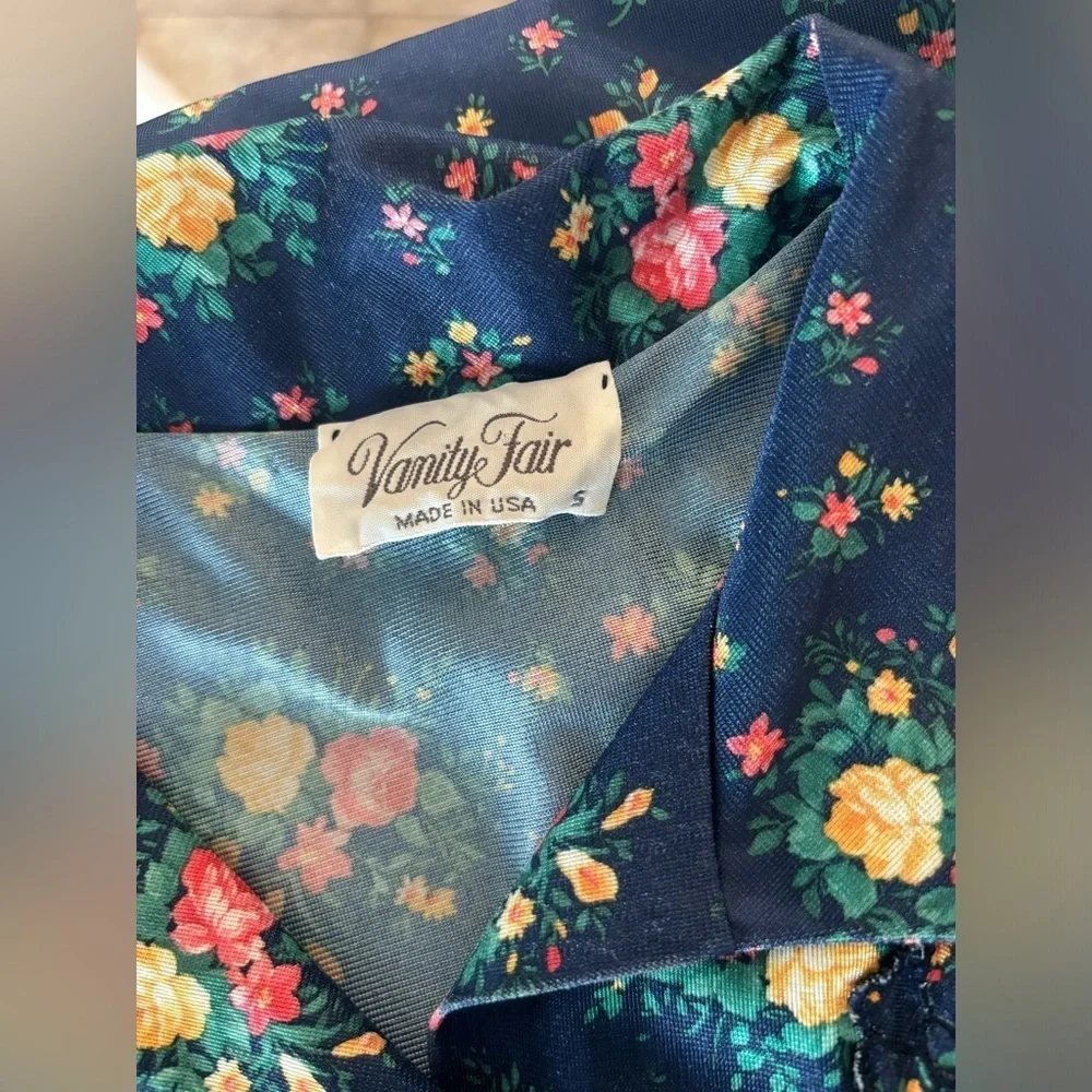 SET- Vintage Vanity Fair Gown | Robe. Housecoat 70’s Floral Women’s Sz-S Blue